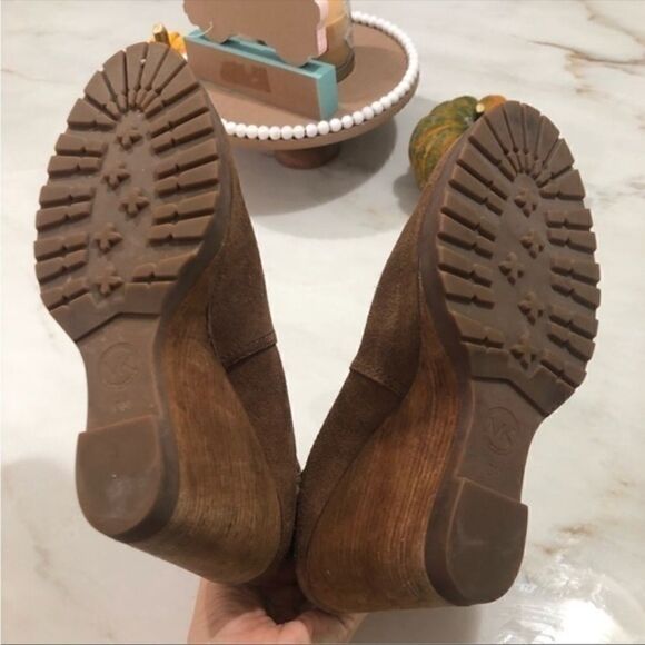 Michael Michael Kors platform wedge boots - Picture 3 of 8